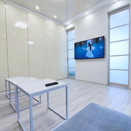 Apartament "Well-Being" Popular Among Business Person Lwów Zewnętrze zdjęcie