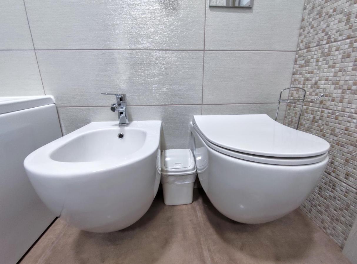 Apartament "Well-Being" Popular Among Business Person Lwów Zewnętrze zdjęcie