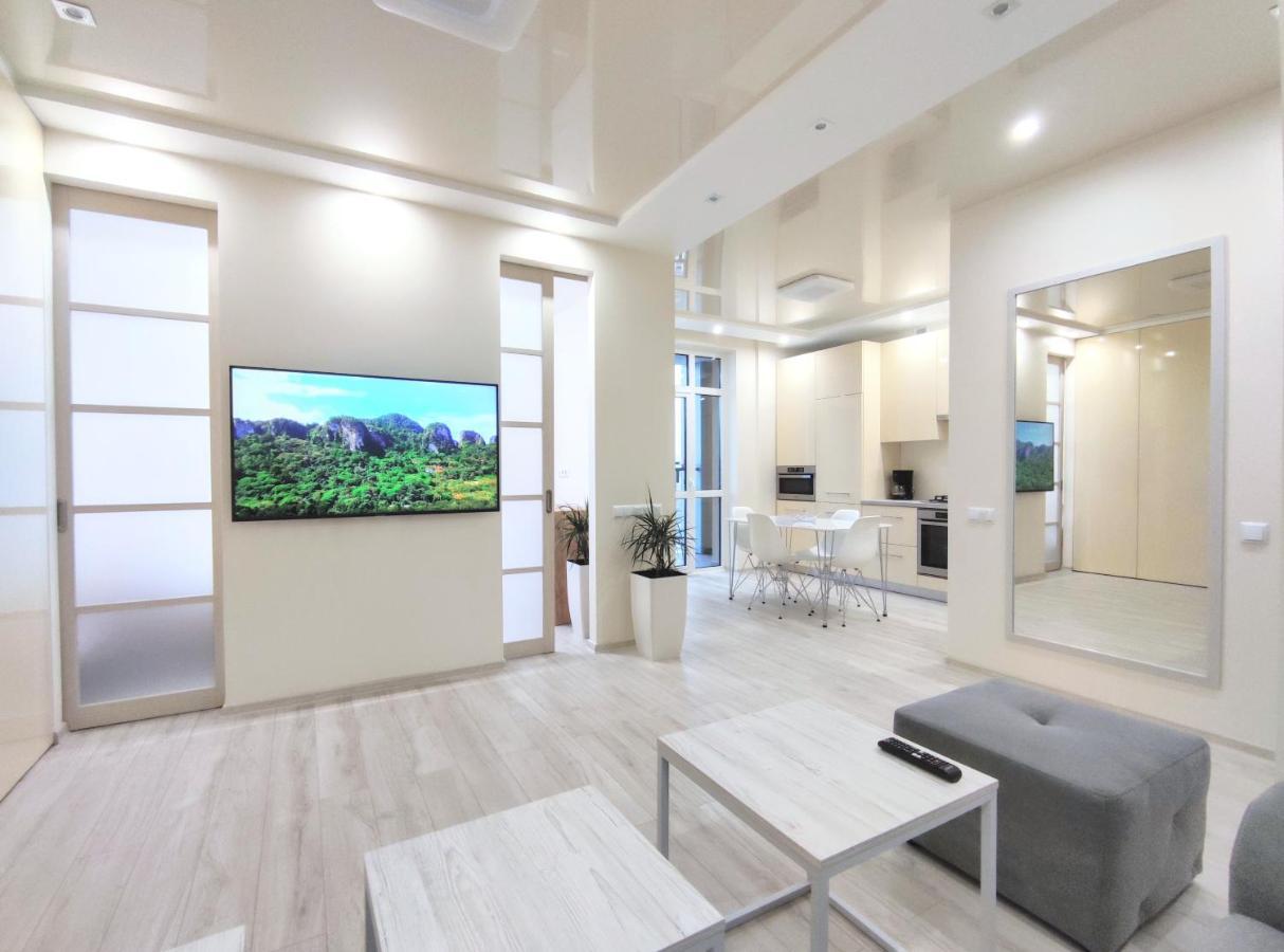 Apartament "Well-Being" Popular Among Business Person Lwów Zewnętrze zdjęcie